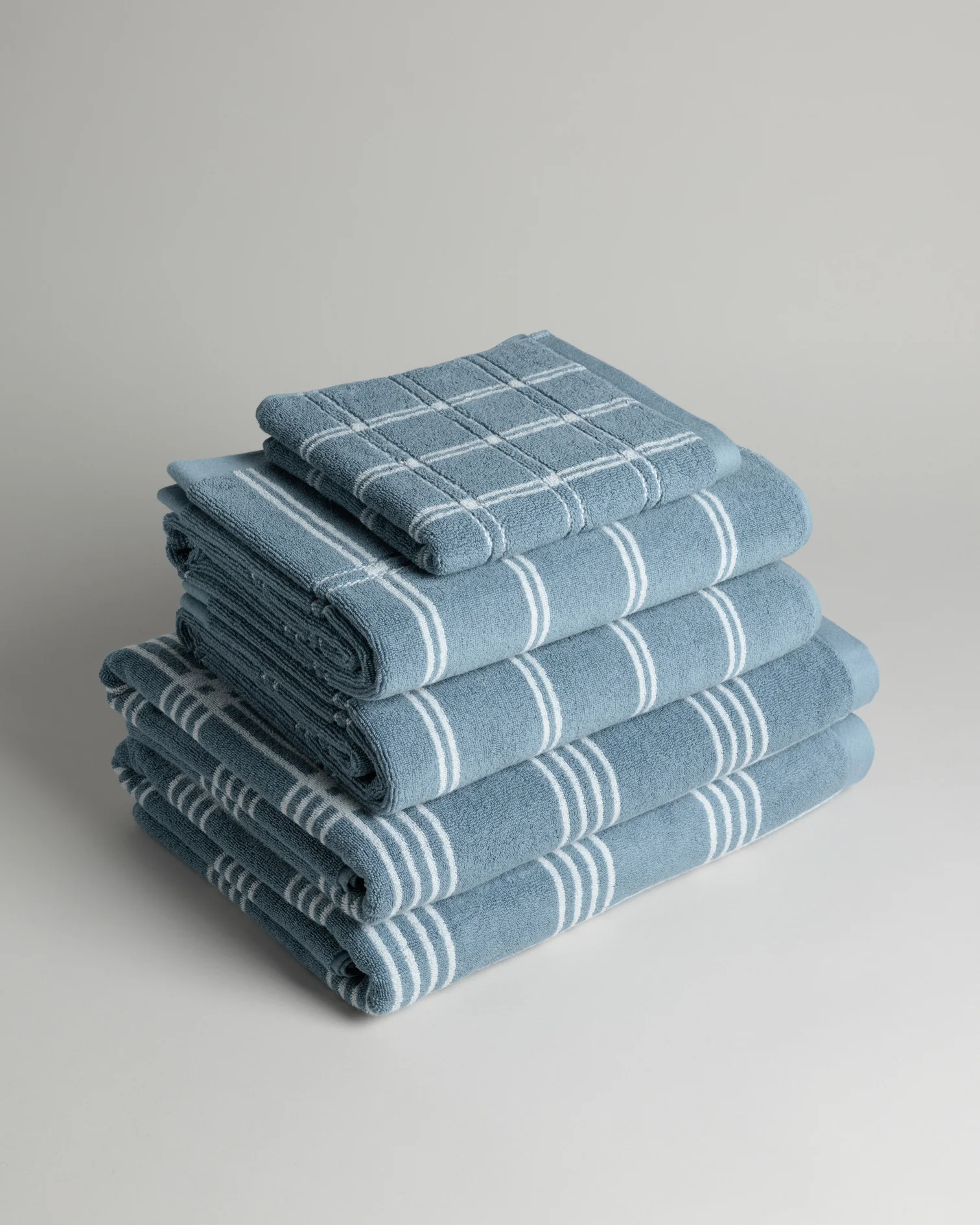 Frisa Pool Towel - Celeste - Image 7