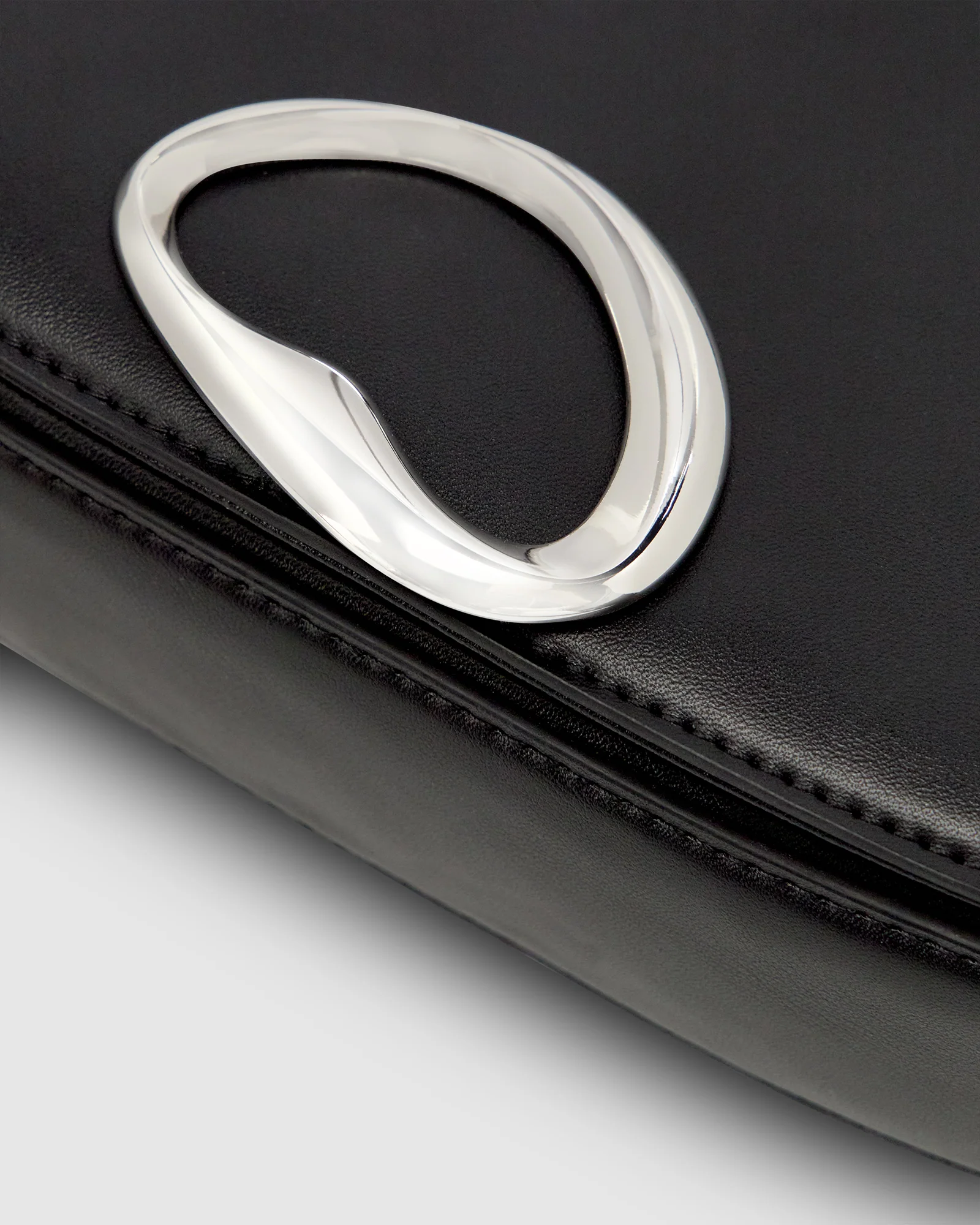 Eden Crossbody Bag - Black - Image 5