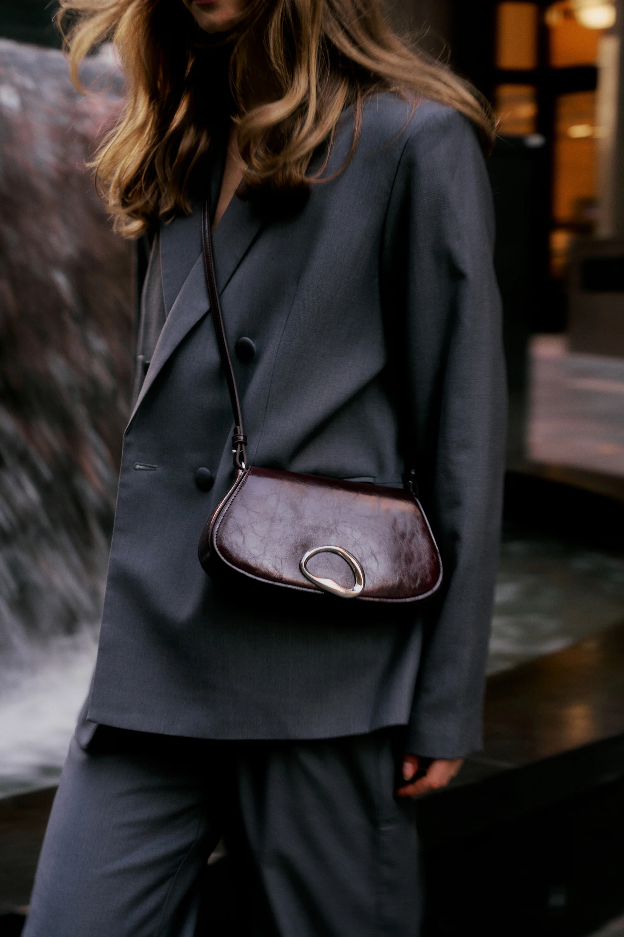 Eden Crossbody Bag - Bordeaux - Image 3
