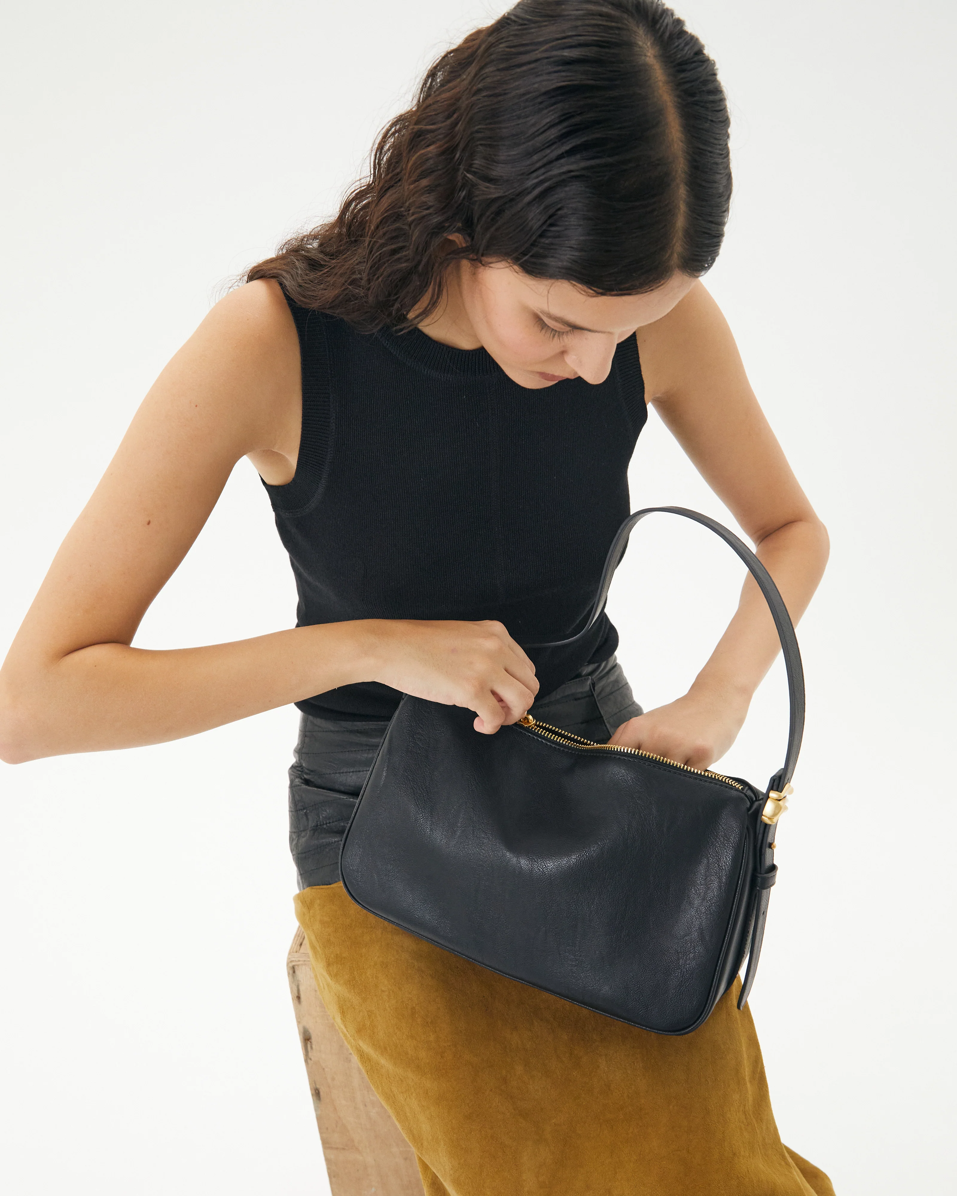 Organica Hobo Bag - Black - Image 5