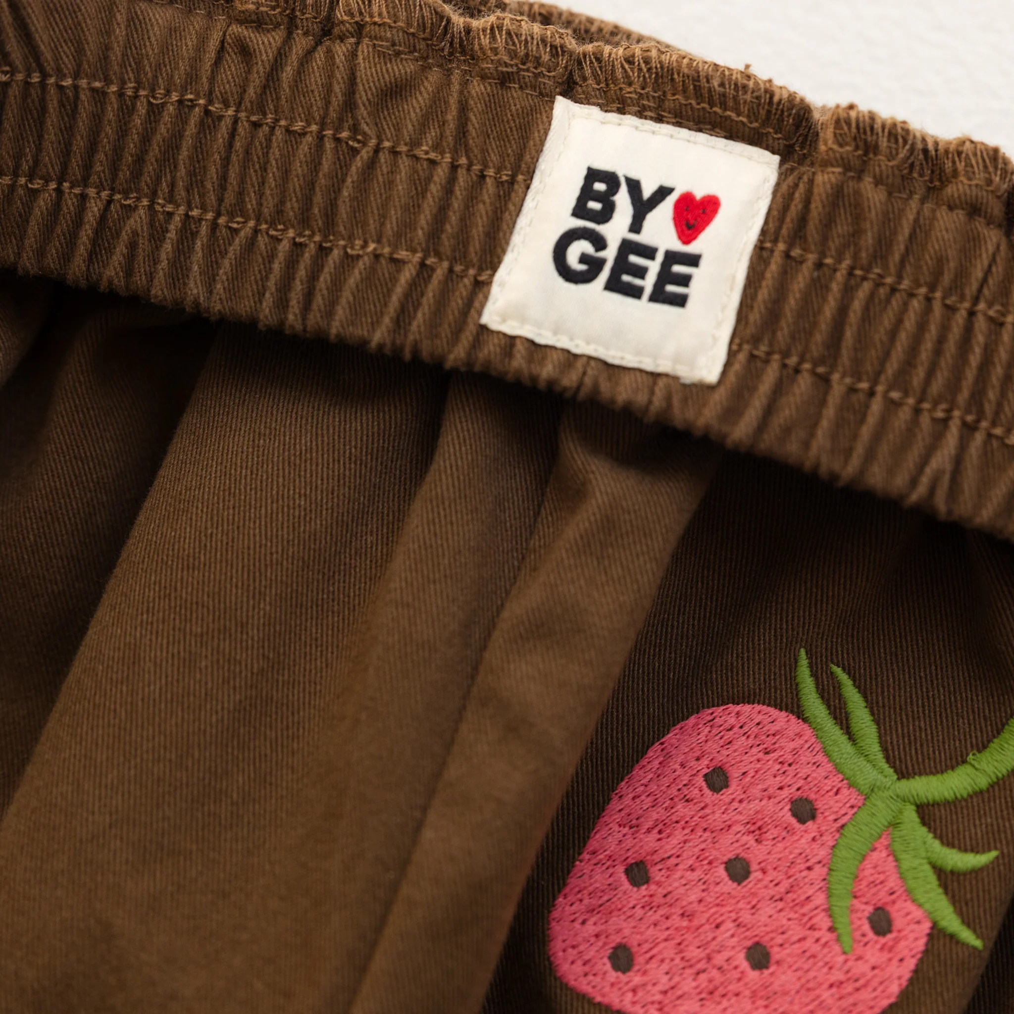 Cropped Cargo Pants - Chocolate - Image 5