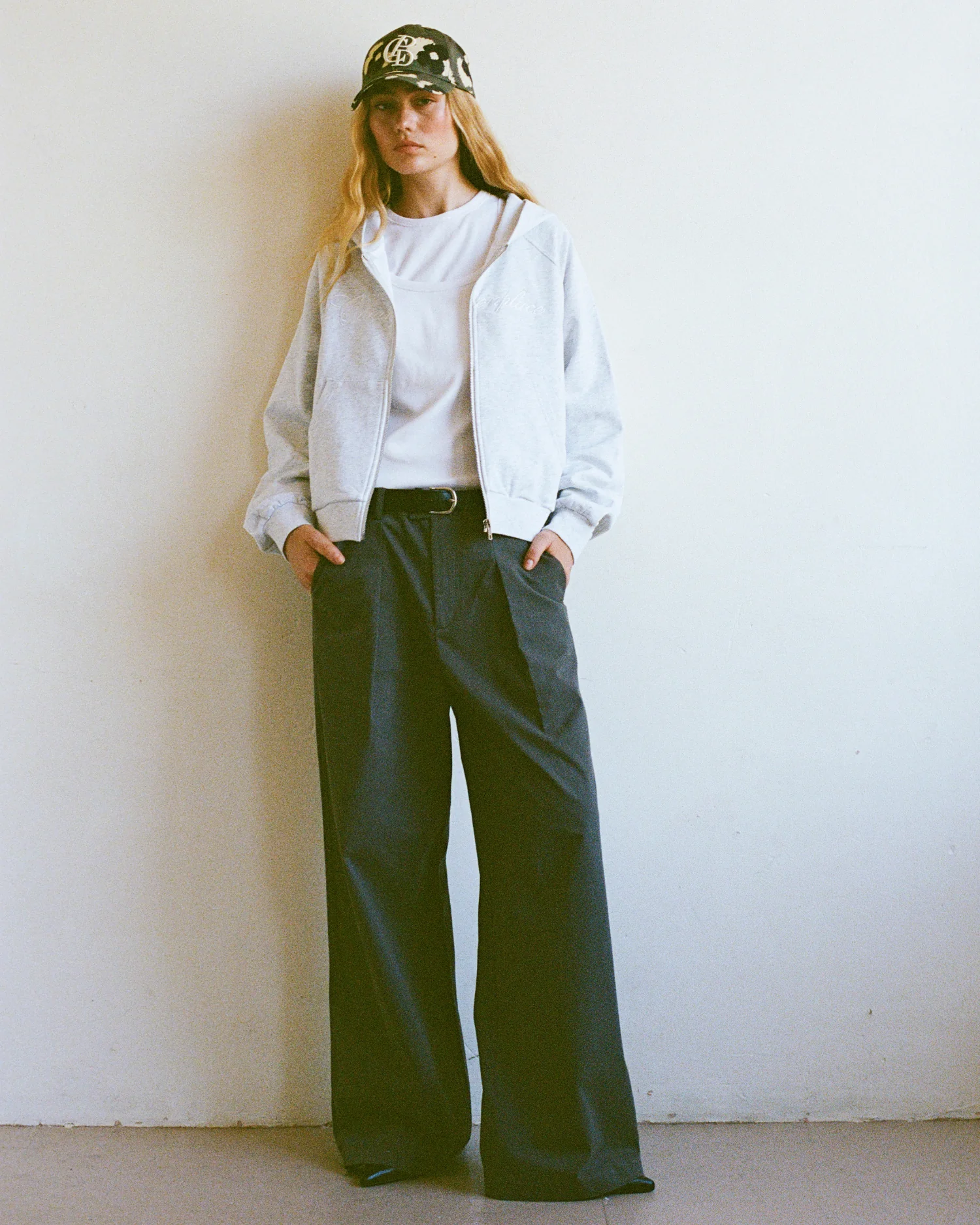 City Twill Trouser - Dark Grey - Image 5