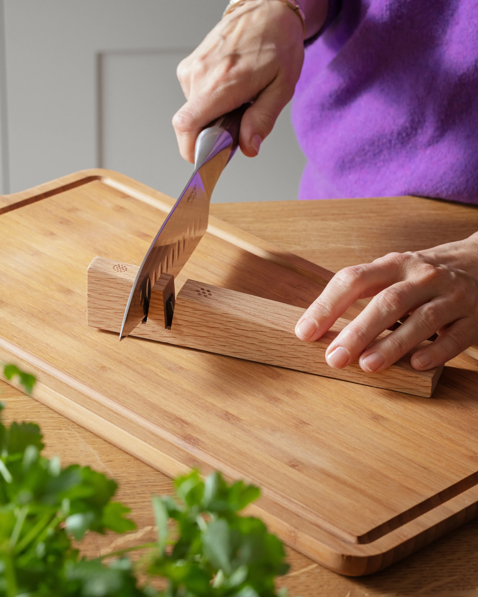 Knife Sharpener - Japanese - Image 2