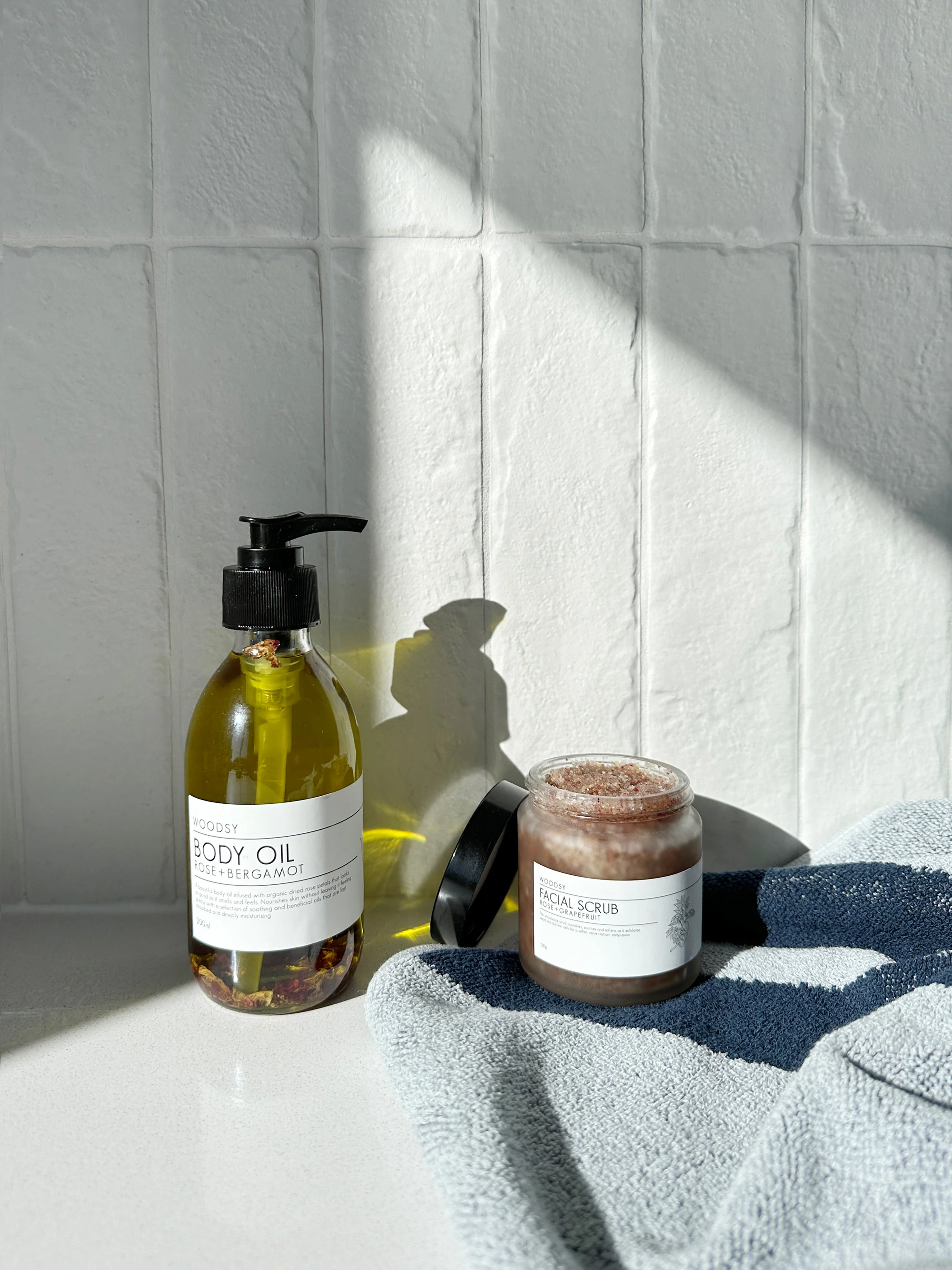 Facial Scrub - Rose & Grapefruit - Image 3