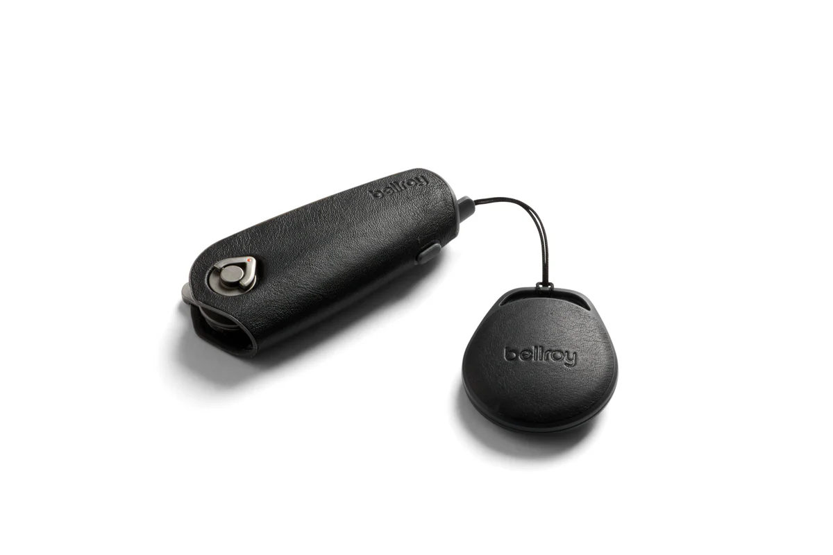 Leather AirTag Case - Black - Image 4