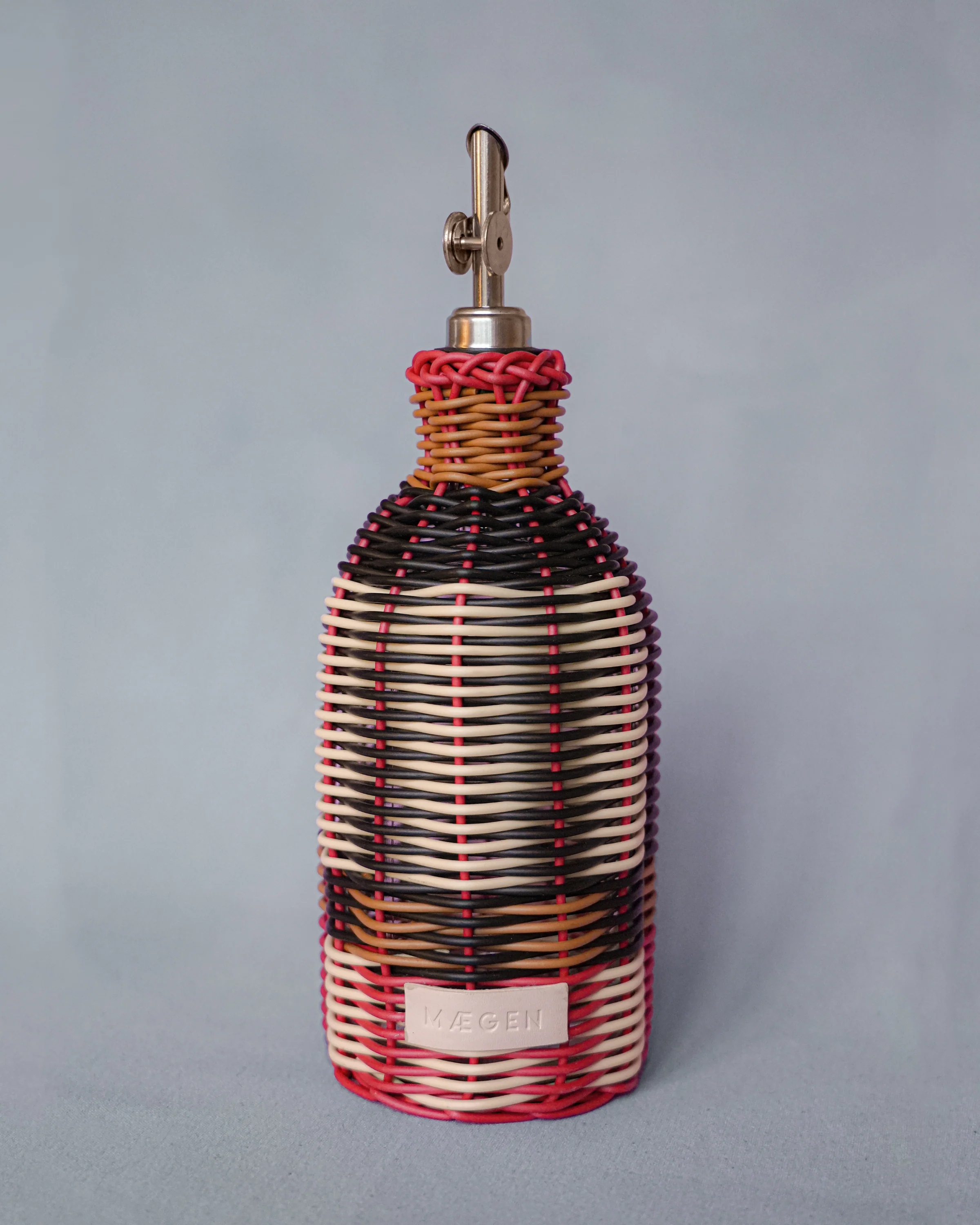 Oil Pourer - Black & Cream