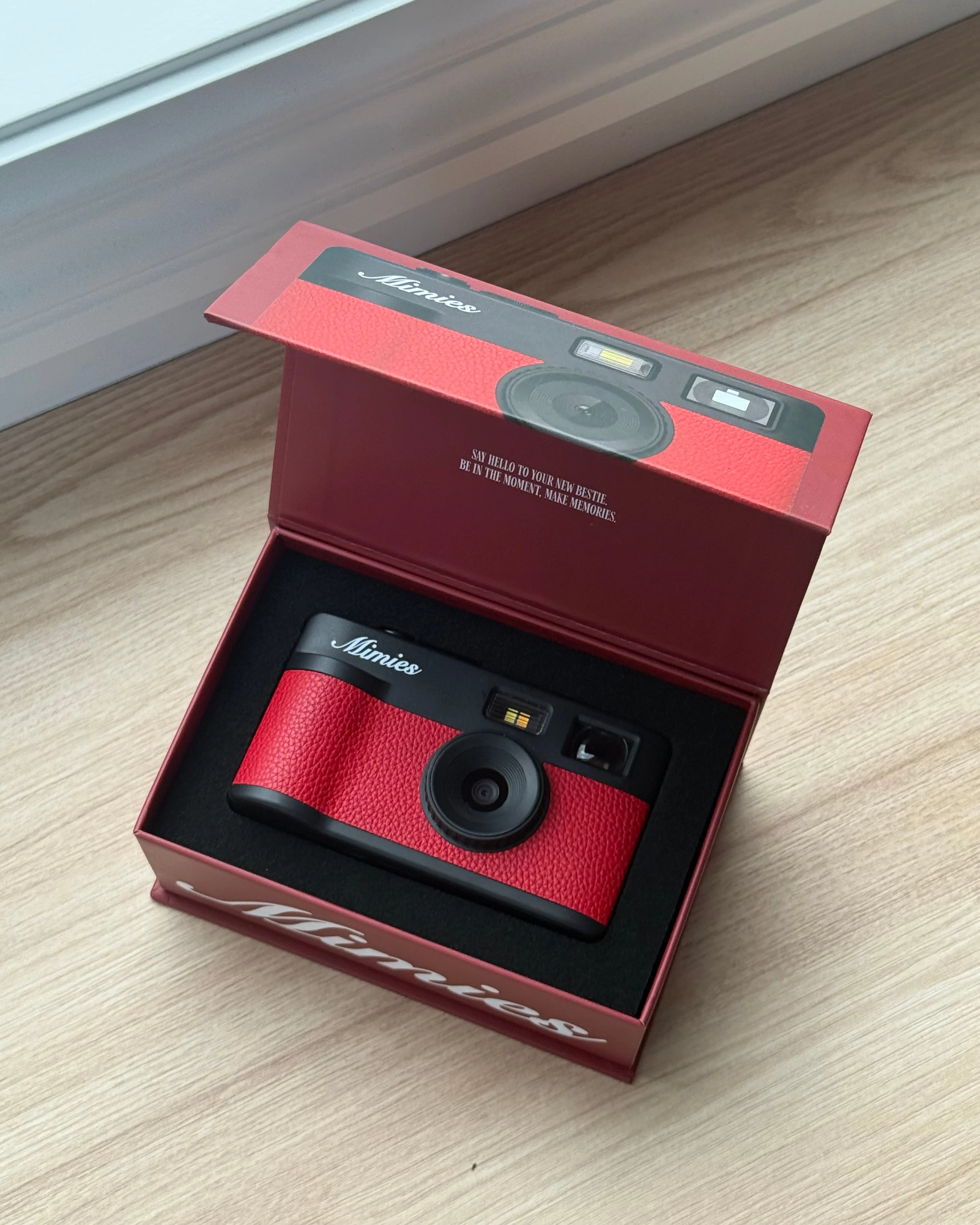 Digital Vintage Camera - Image 6