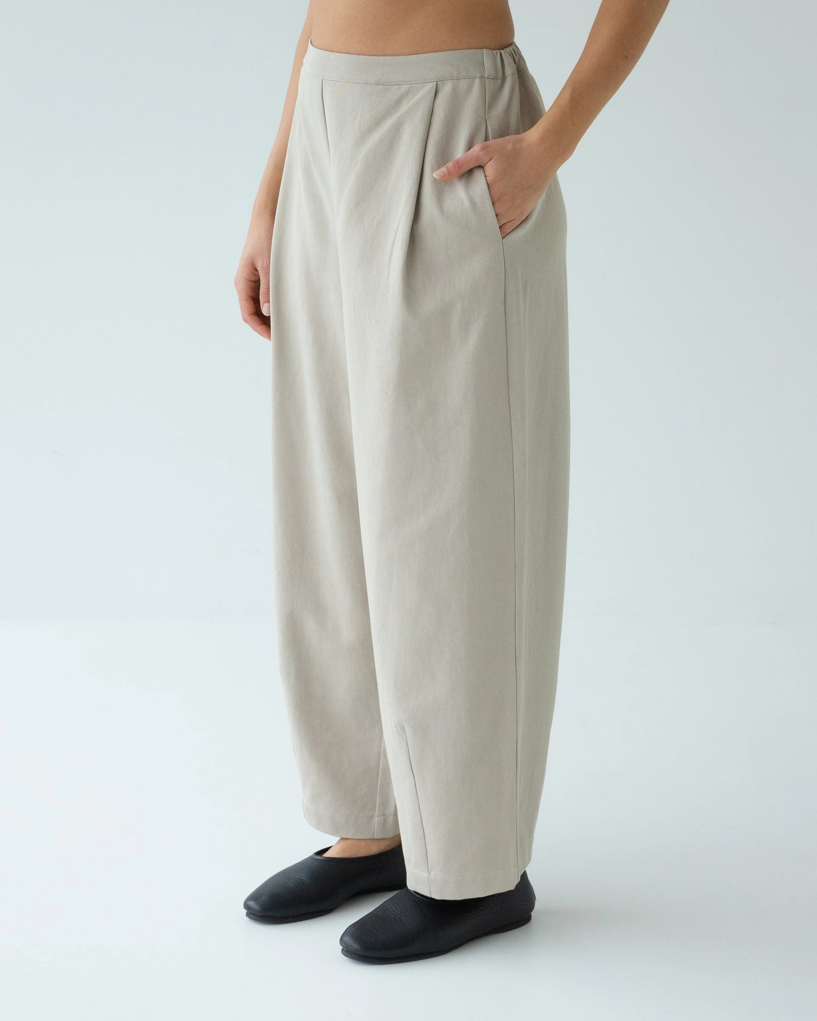 Effortless Twill Pant - Oat - Image 4