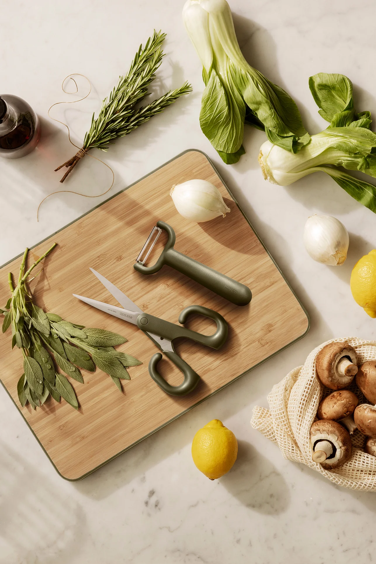 Vegetable Peeler - Image 3