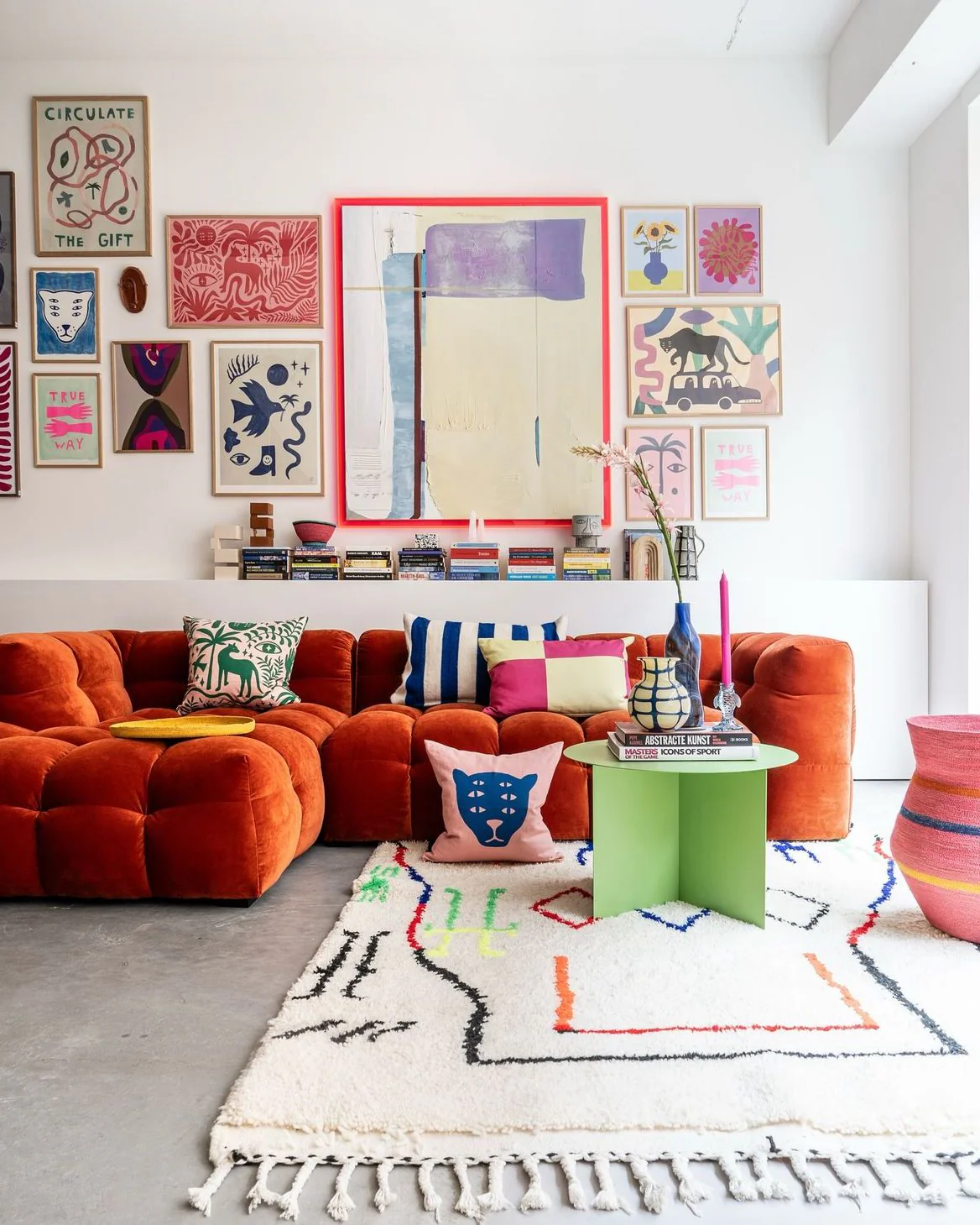 Vibrant Interiors - Image 2